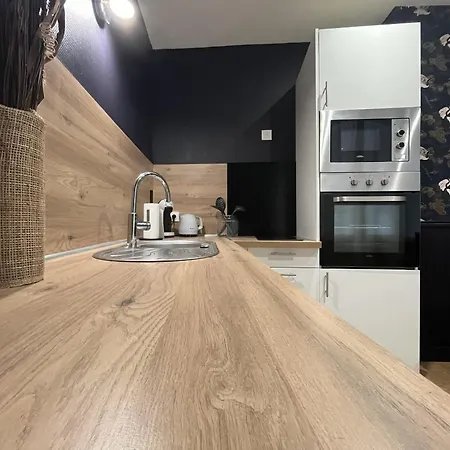 شقة En Plein Coeur Du Centre-ville - 2 Personnes أنجير