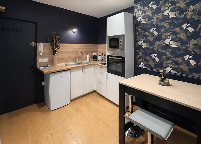 En Plein Coeur Du Centre-ville - 2 Personnes شقة *